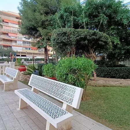 Holidays At My Spanish Grandma Проживание в семье
