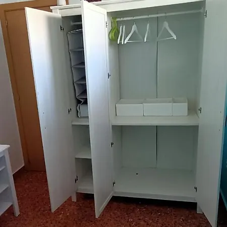 Holidays At My Spanish Grandma Проживание в семье
